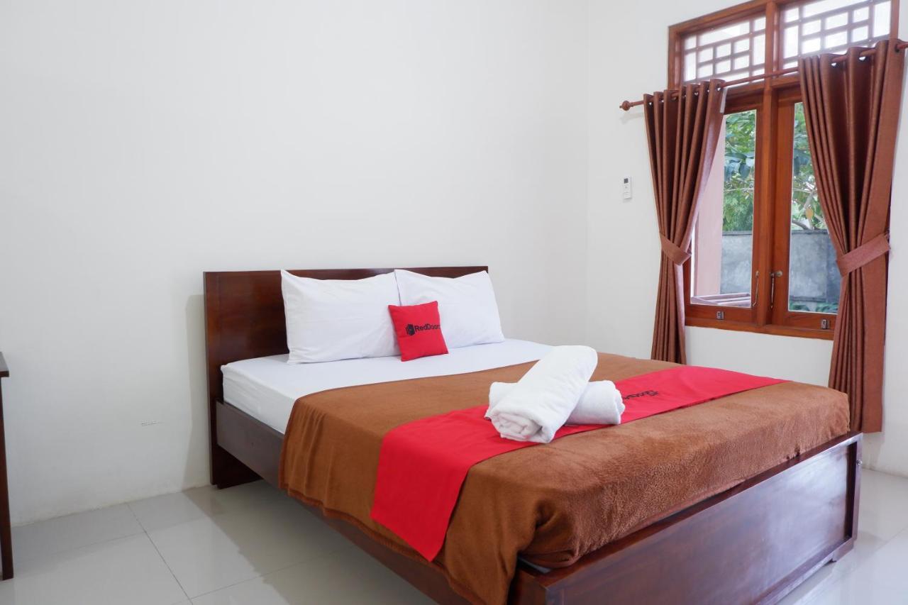 Reddoorz At Bale Eja Syariah Senggigi Apartment Montongbuwoh Exterior photo