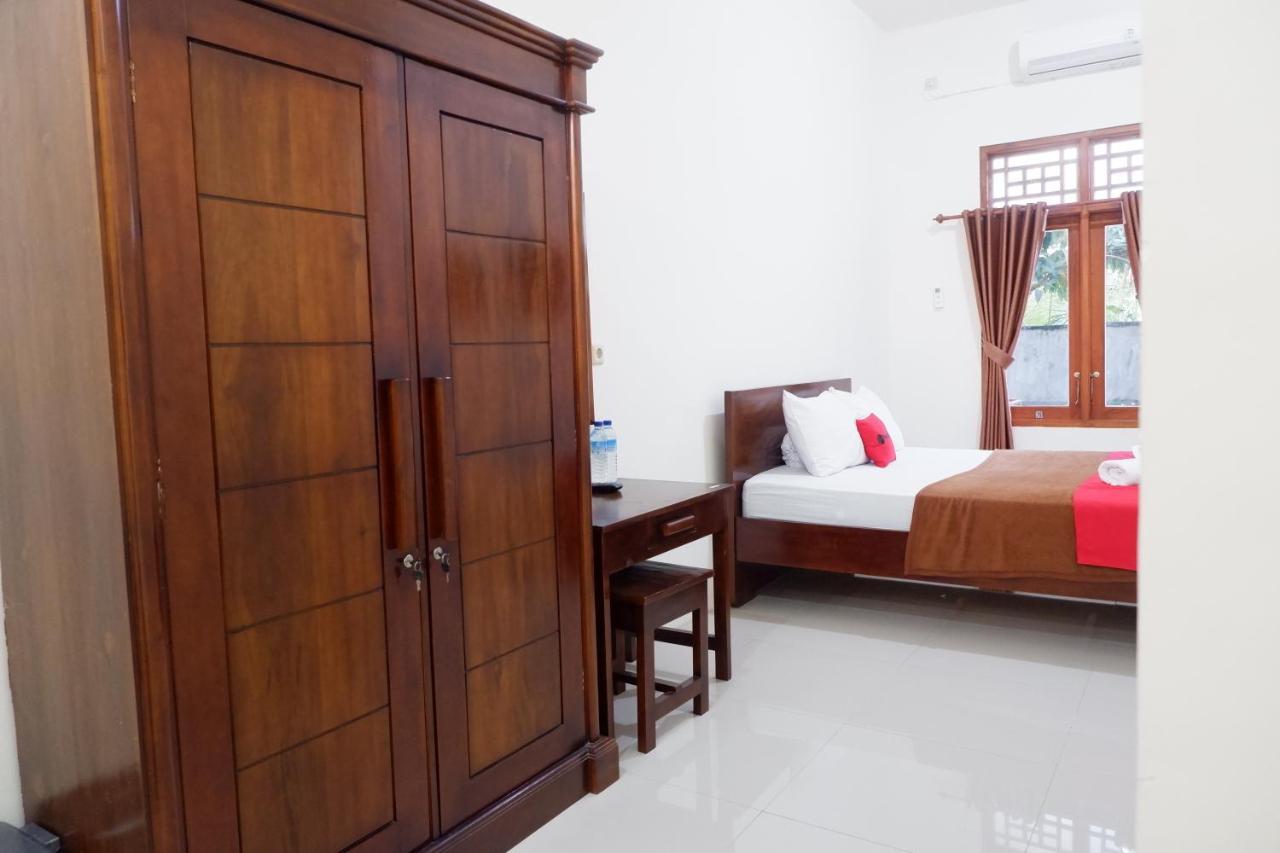 Reddoorz At Bale Eja Syariah Senggigi Apartment Montongbuwoh Exterior photo
